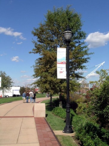 Fabric light pole banners