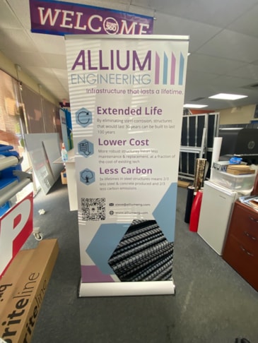 Retractable Banners, Pop-Up Banners and Stands | Professional Services