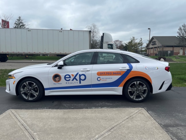 Vehicle Graphics & Lettering