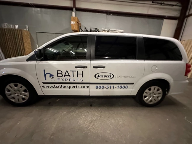 Vehicle Graphics & Lettering | Retail