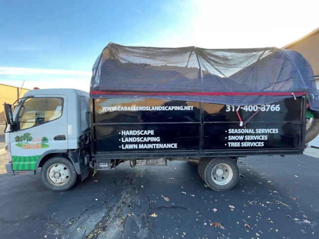 Vehicle Graphics & Lettering