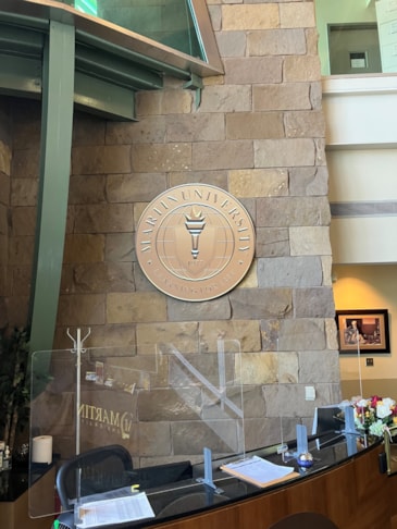 3D Signs & Dimensional Letters