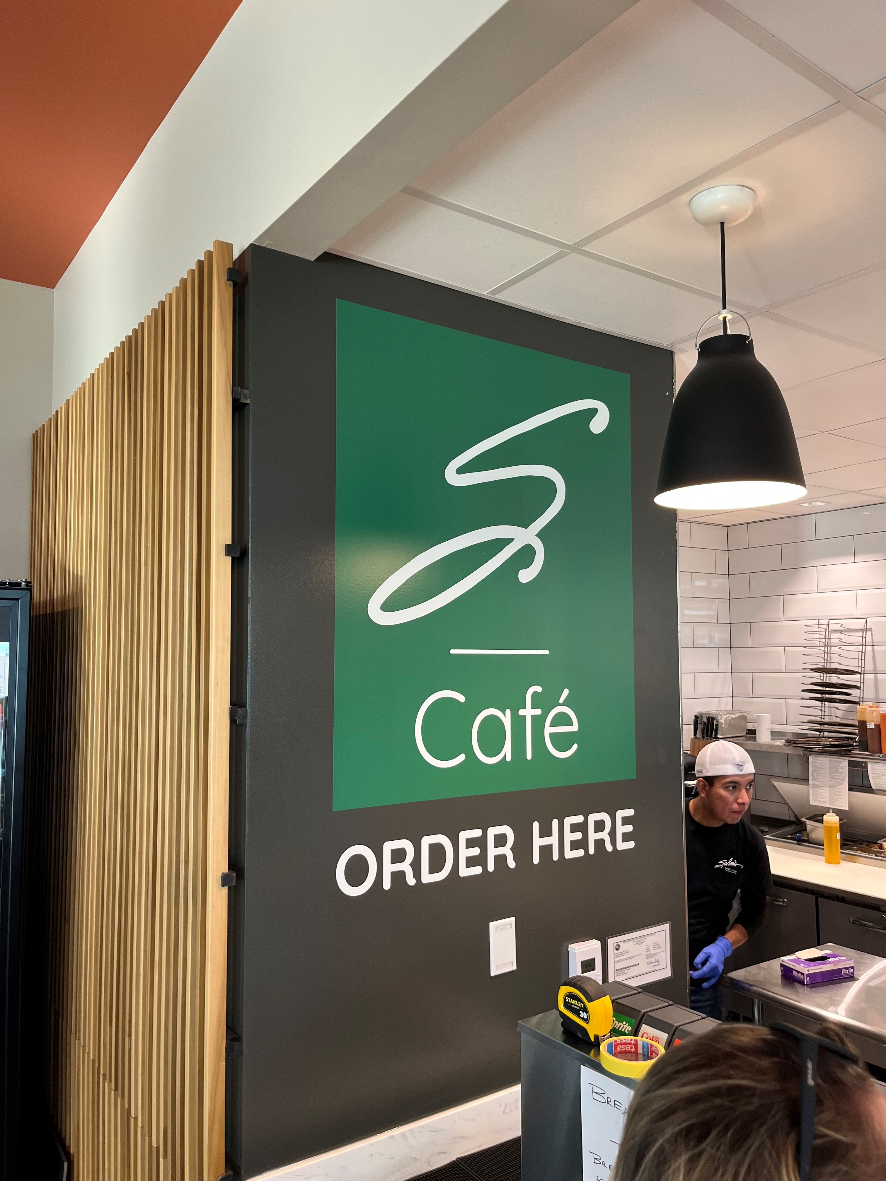 Wall Murals & Graphics | Restaurants & Foodservice | Fishers, IN