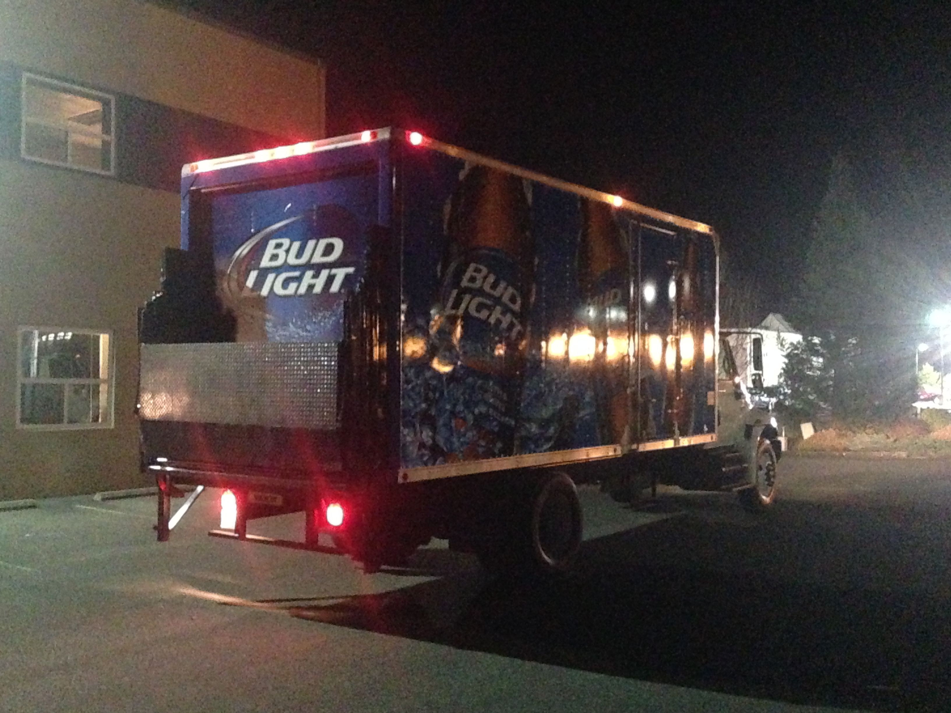  - Vehicle Graphics - Full Graphic Wrap - Crown Distributing - Arlington, WA