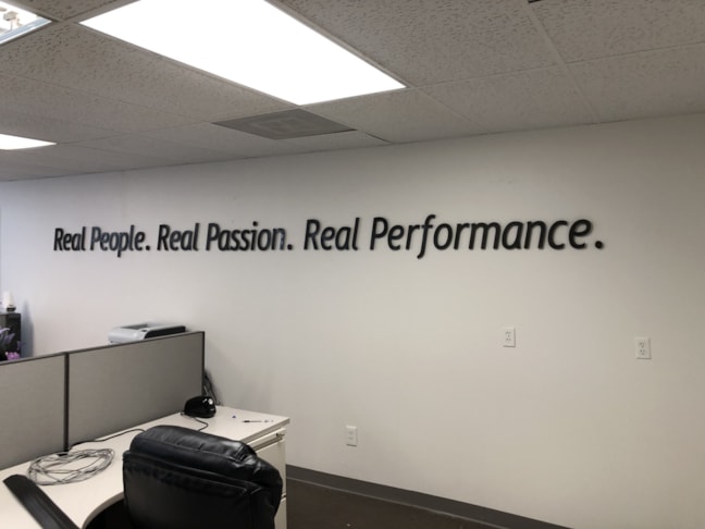 3D Signs & Dimensional Letters & Logos