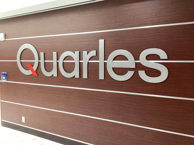 3D Signs & Dimensional Letters | Professional Services