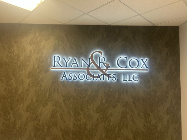 Edgelit and Backlit Signs