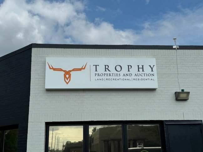 Outdoor Signage | Real Estate