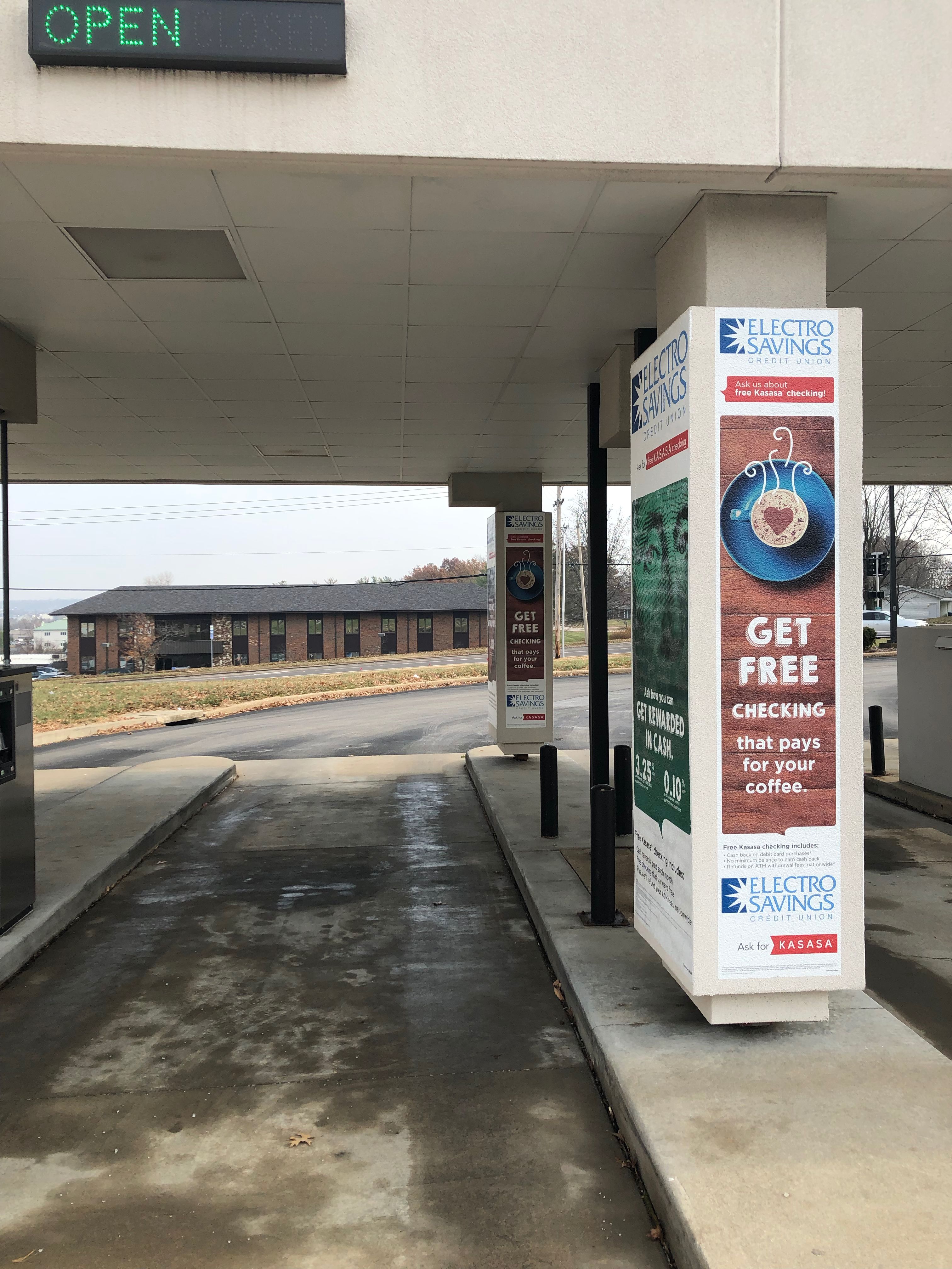 Outdoor-Vinyl-Sign-Wrap-St. Louis