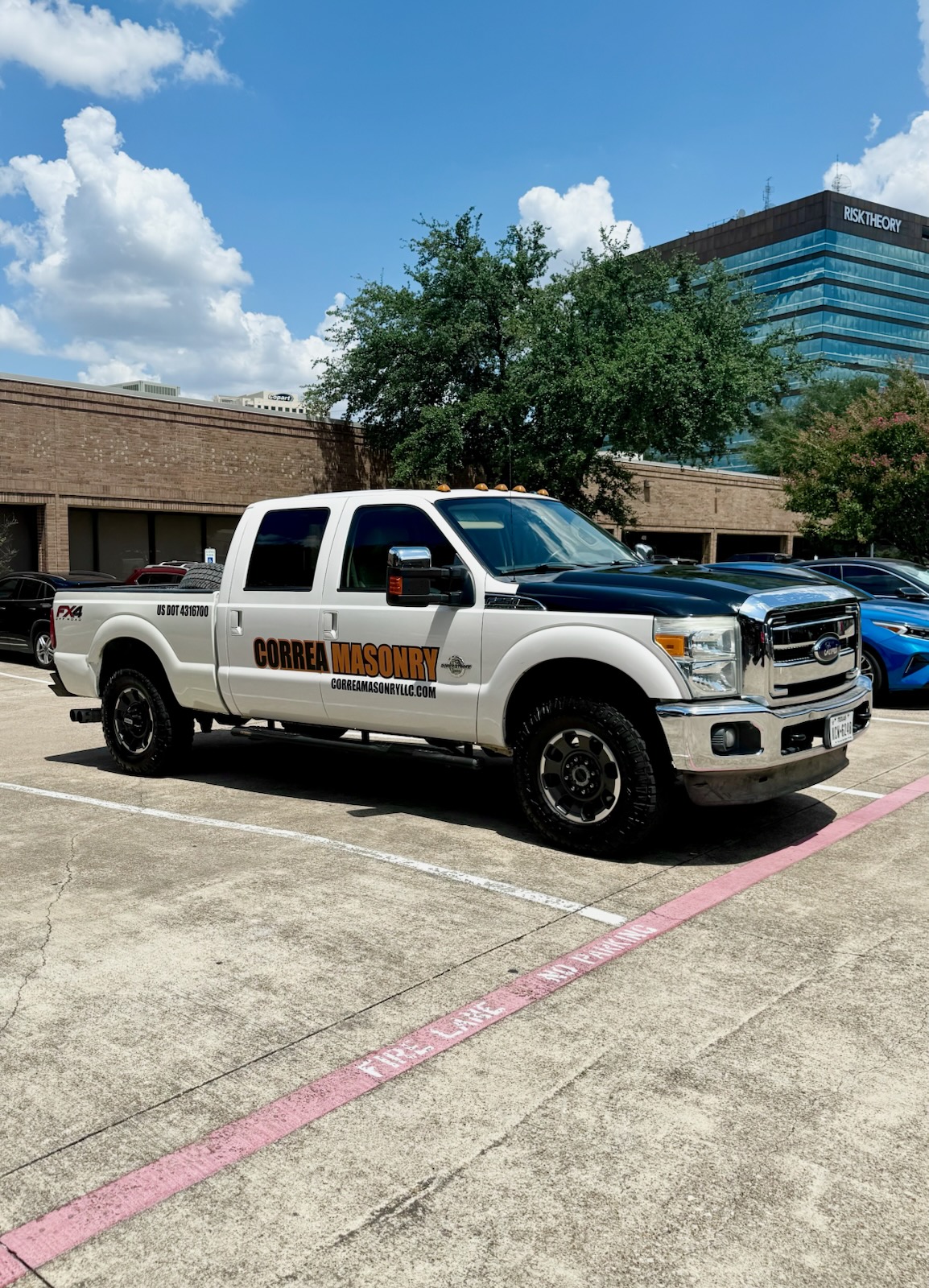 Vehicle Graphics & Lettering