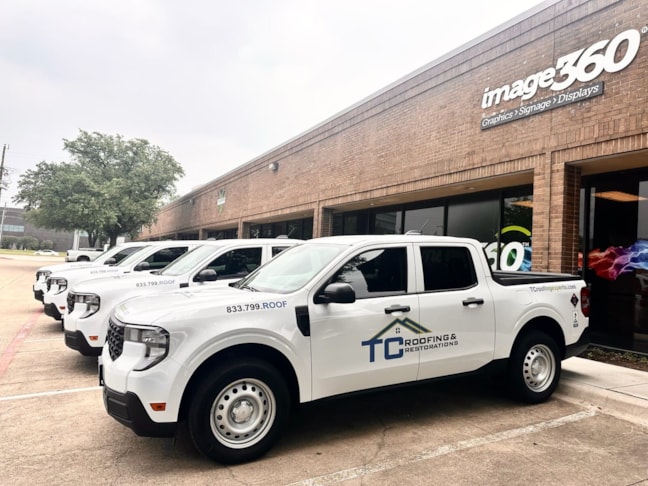 Vehicle Graphics & Lettering