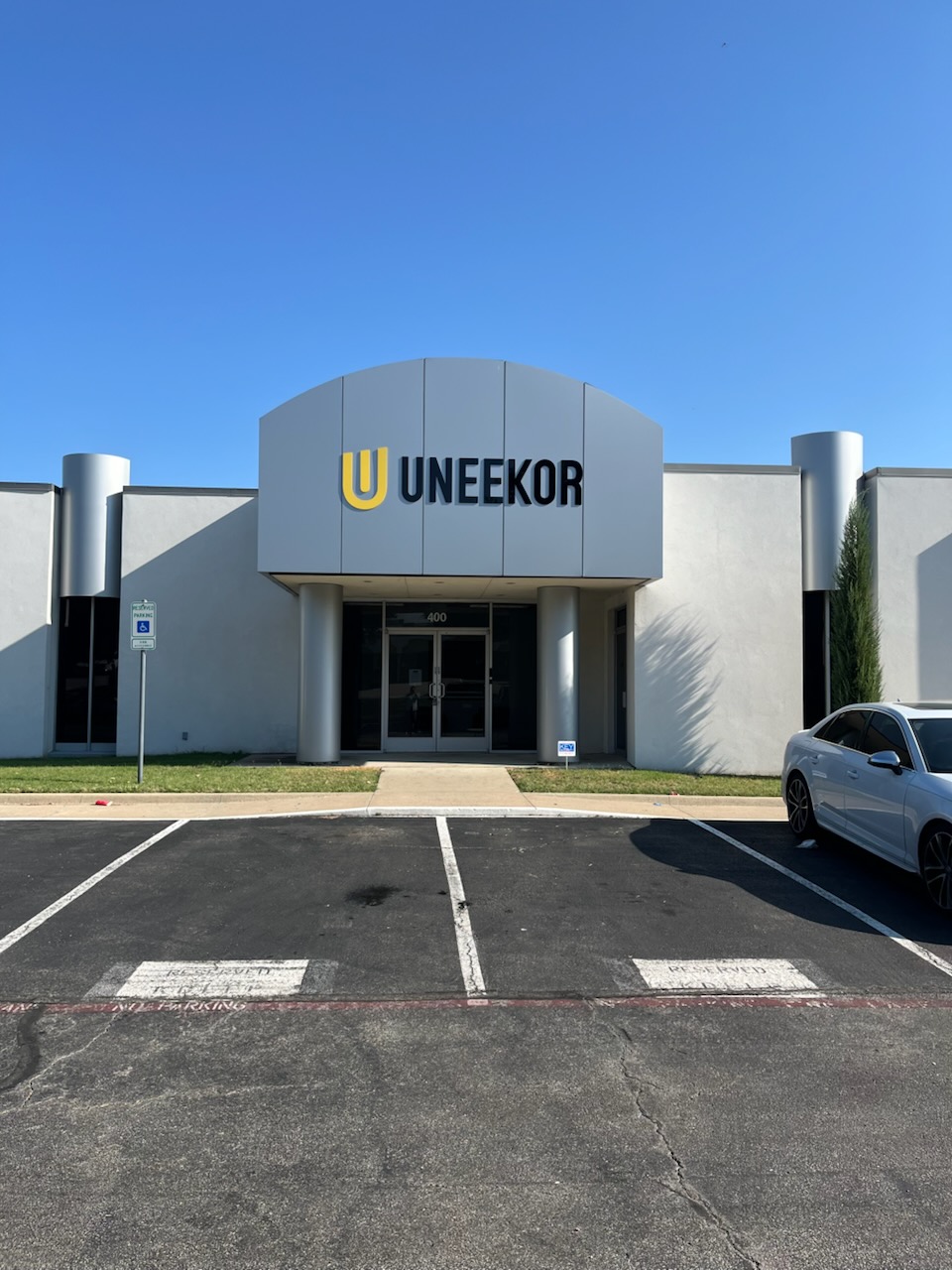 3D Signs & Dimensional Letters