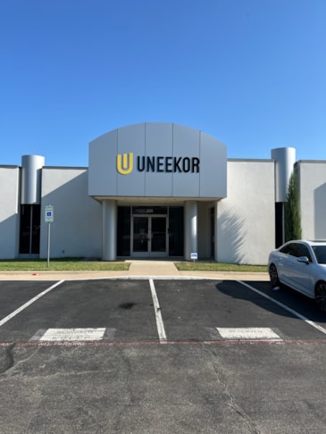 3D Signs & Dimensional Letters