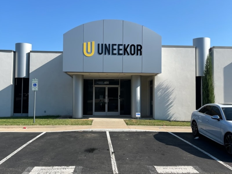 3D Signs & Dimensional Letters