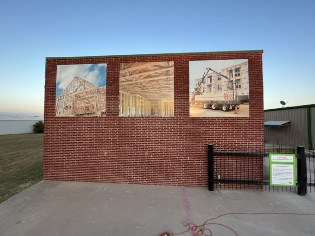 Metal Signs and Displays