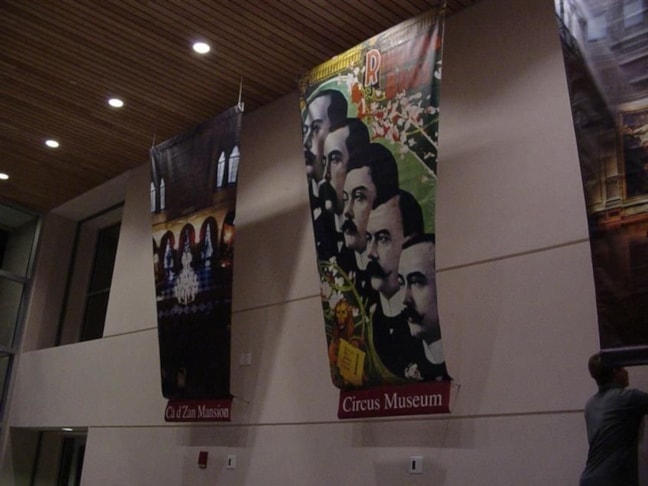 Fabric & Vinyl Indoor Banners