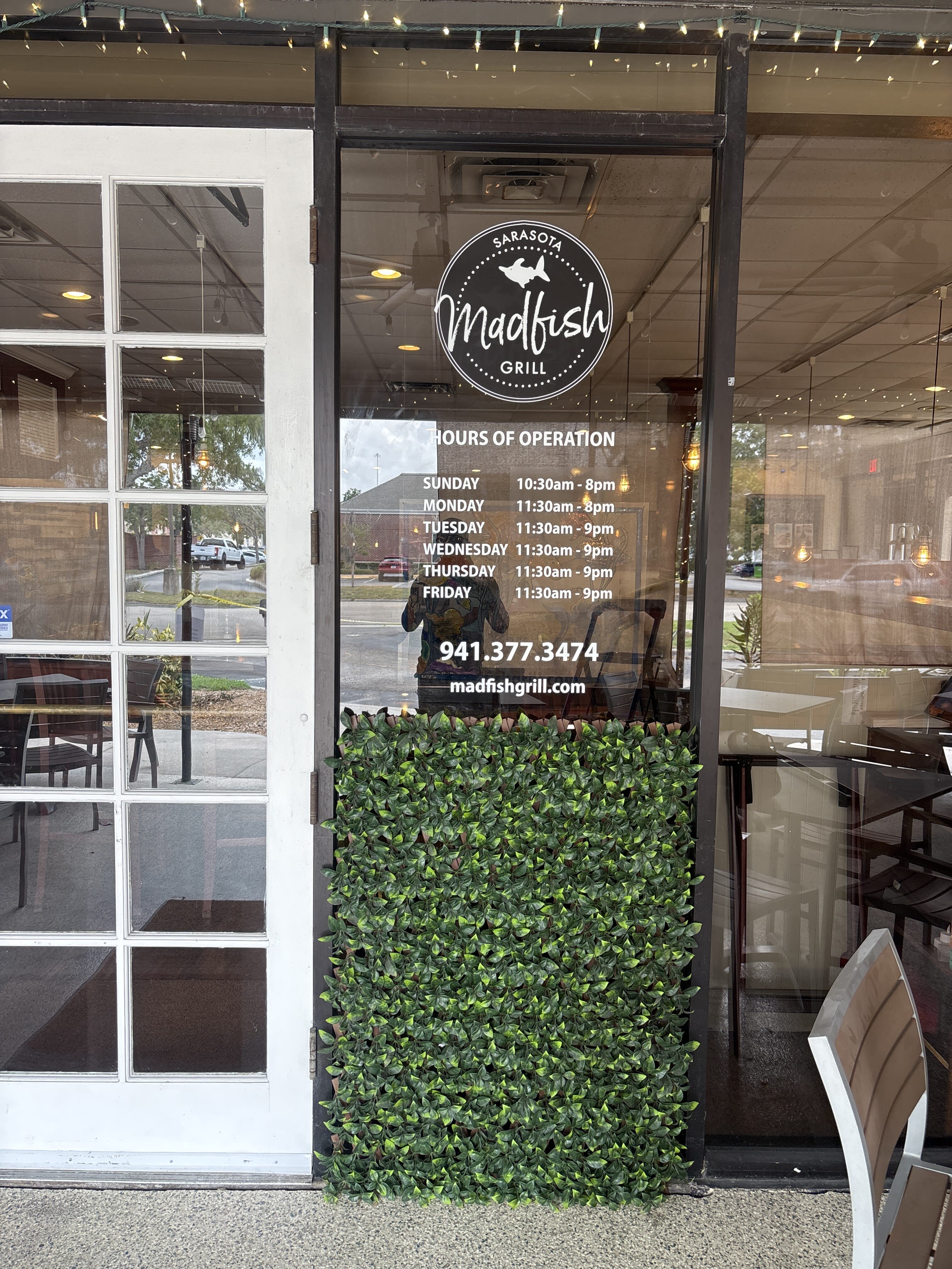 Window Graphics | Hospitality & Lodging | Bradenton | Vinyl