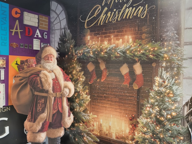 Wall Murals & Graphics | Manufacturing | Bradenton