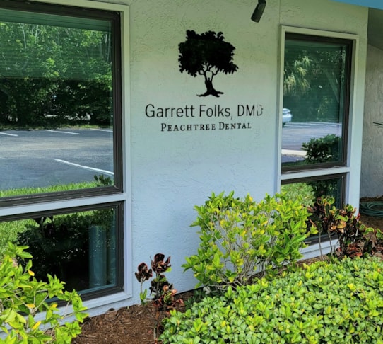 Custom Acrylic & Plastic Displays