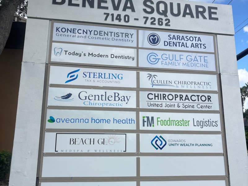 Pylon & Pole Signs | Healthcare | Sarasota | Acrylic