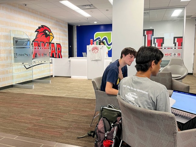 Building Wraps & Building Covers | Bank Signs & Credit Union Signs