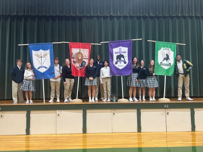 Canvas & Fabric Prints & Signage | K-12 School Signs & Displays