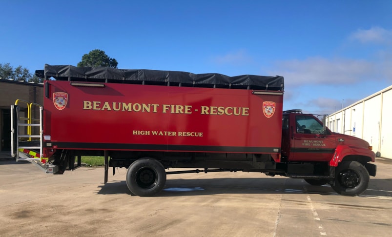 Vehicle Graphics & Lettering