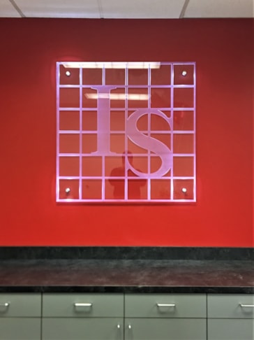 3D Signs & Dimensional Lettering