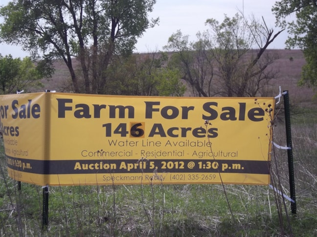 Fabric & Vinyl Outdoor Banners