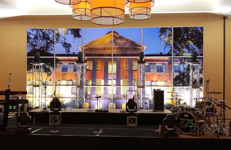 Wall Graphics, Murals, Wallpaper