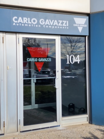 Custom Decals, Wraps & Lettering