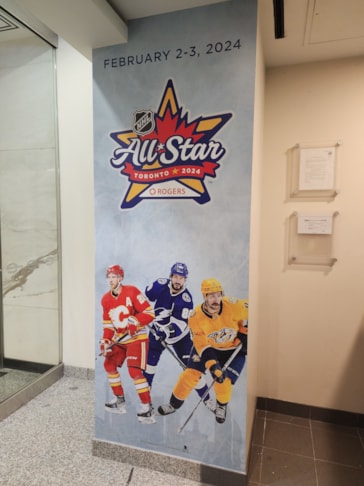 Wall Murals & Graphics