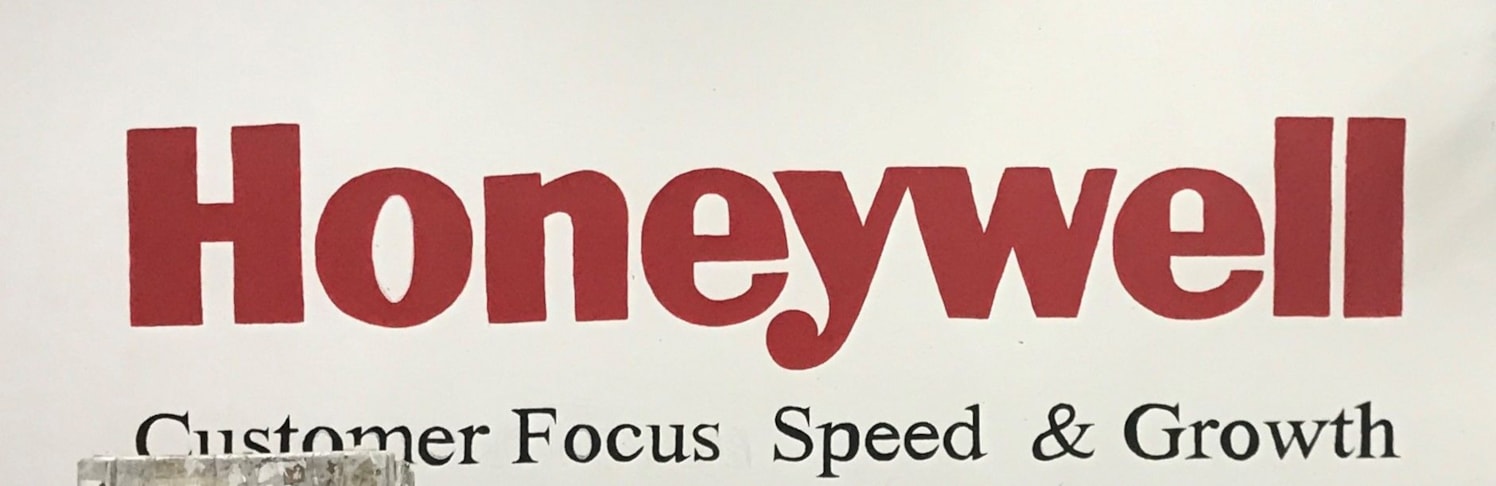 Custom Decals, Wraps & Lettering | Manufacturing