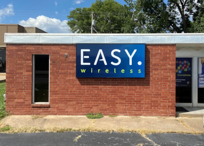 Storefront & Building Channel Letters