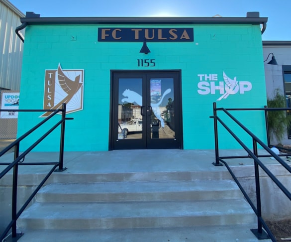 Storefront & Building Channel Letters