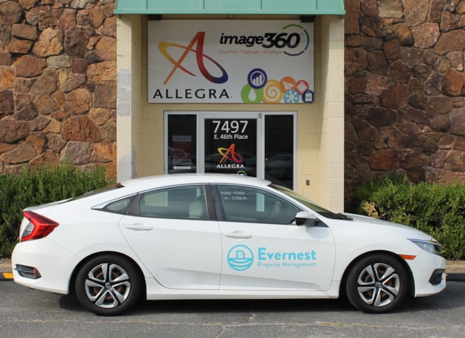 Vehicle Graphics & Lettering