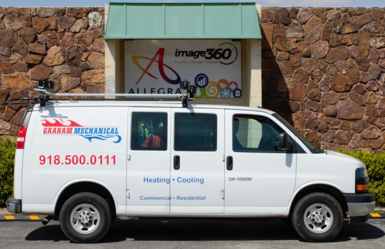 Vehicle Graphics & Lettering