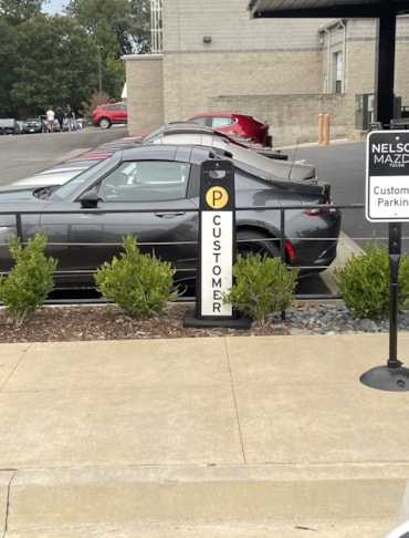 Outdoor Signage | Auto Dealerships & Repair