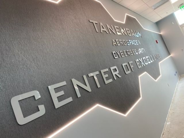 Wall Murals & Graphics