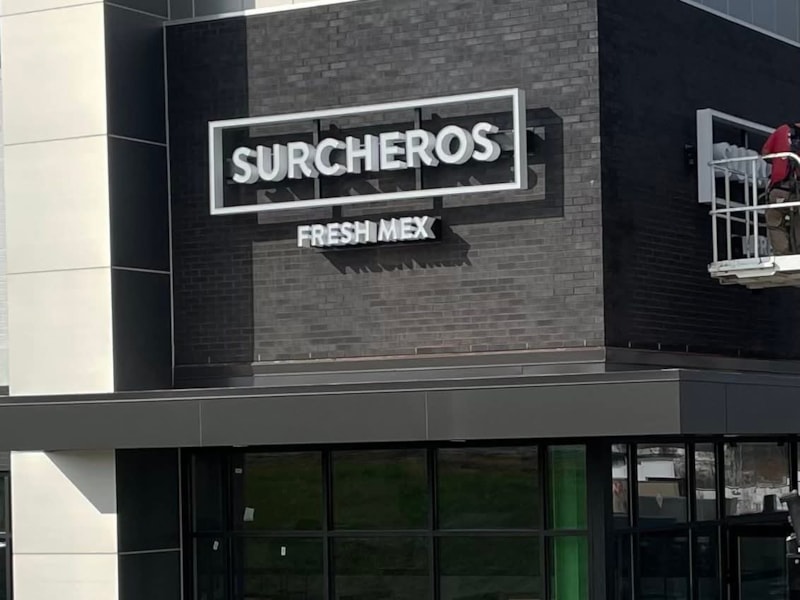 Channel Letters | Restaurants & Foodservice | Aluminum