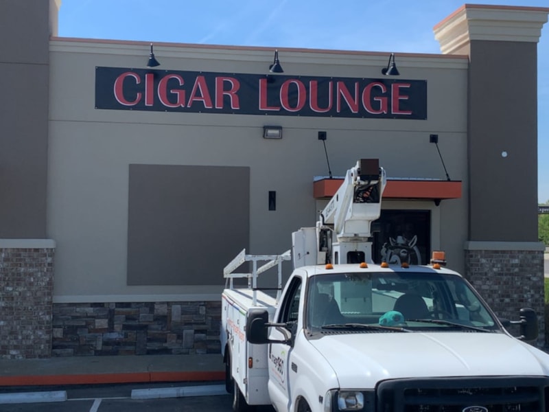 Fabric & Vinyl Outdoor Banners | Vinyl