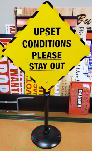 Safety & Regulatory Signs