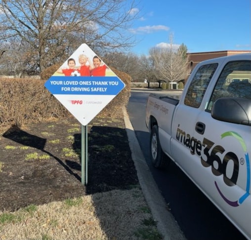 Metal Signs and Displays