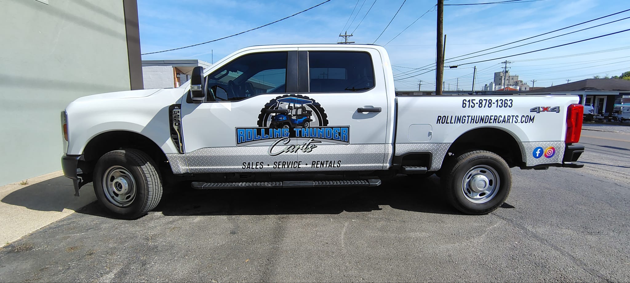 Vehicle Graphics & Lettering | Vinyl