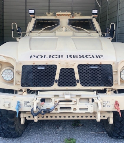 Vehicle Graphics & Lettering | Government & Public Office Signs