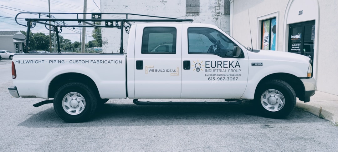 Vehicle Graphics & Lettering