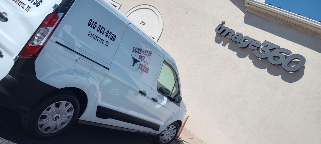 Vehicle Graphics & Lettering