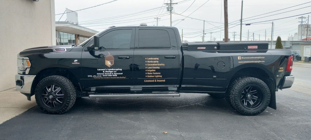 Vehicle Graphics & Lettering