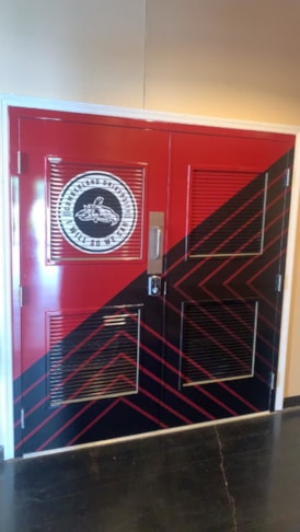 Wall Murals & Graphics