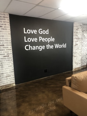 Wall Murals & Graphics